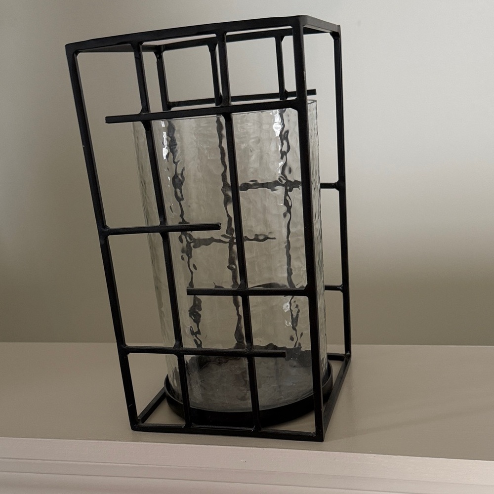 Modern Black Metal Grid Candle Holder with Textured Glass